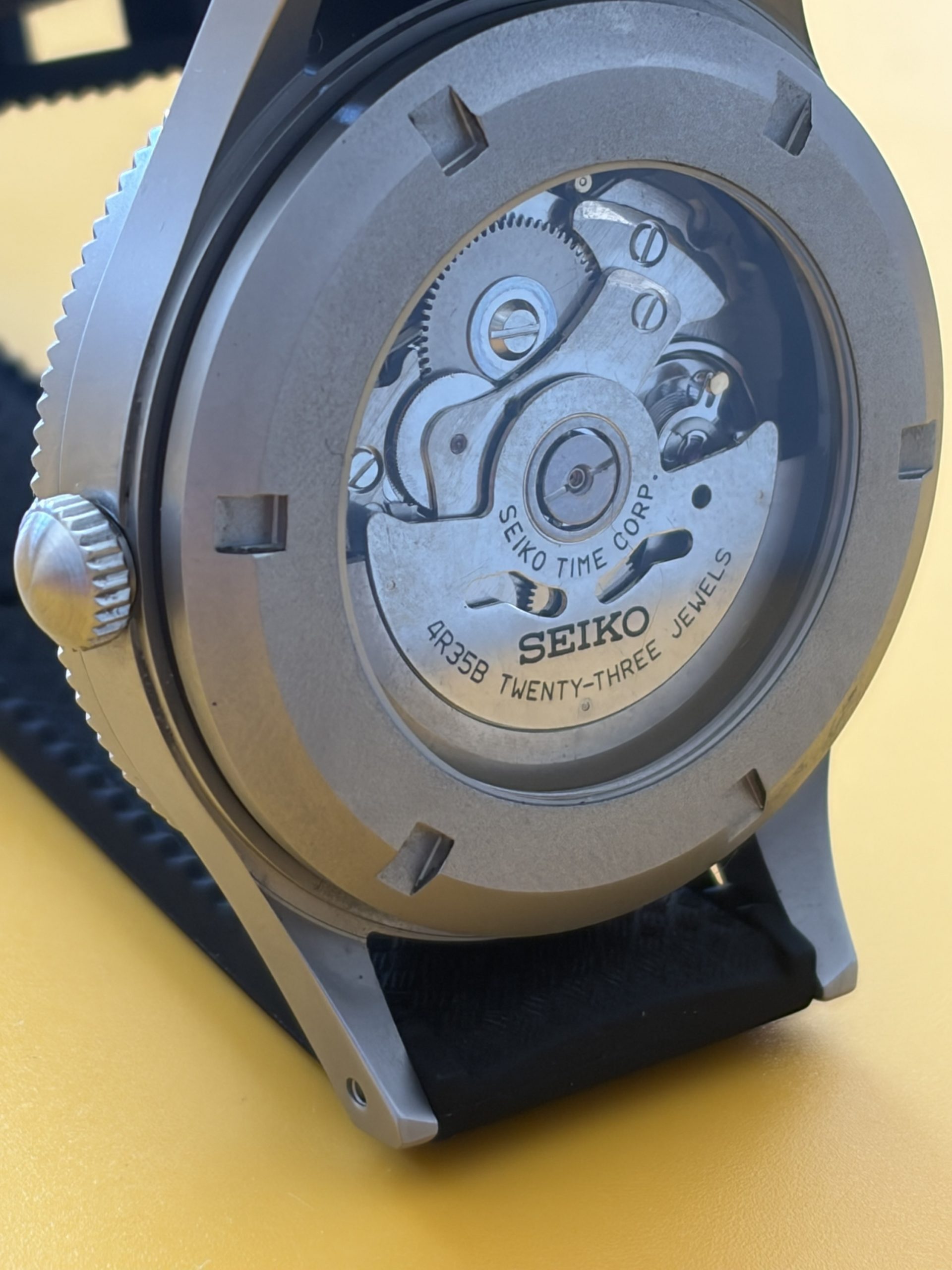 Seiko Fifty Five Fathoms 4R35 - Image 12